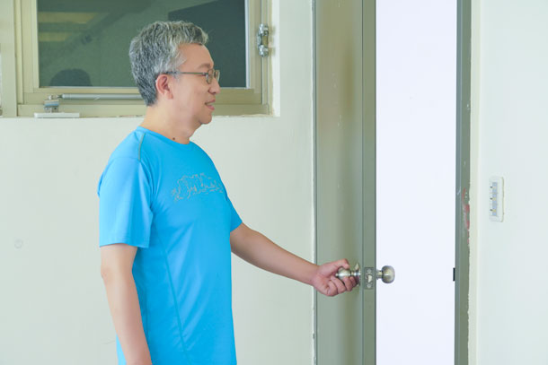 拉門-訓練背肌-珍珍教練的40+50+60+增肌慢老重訓課